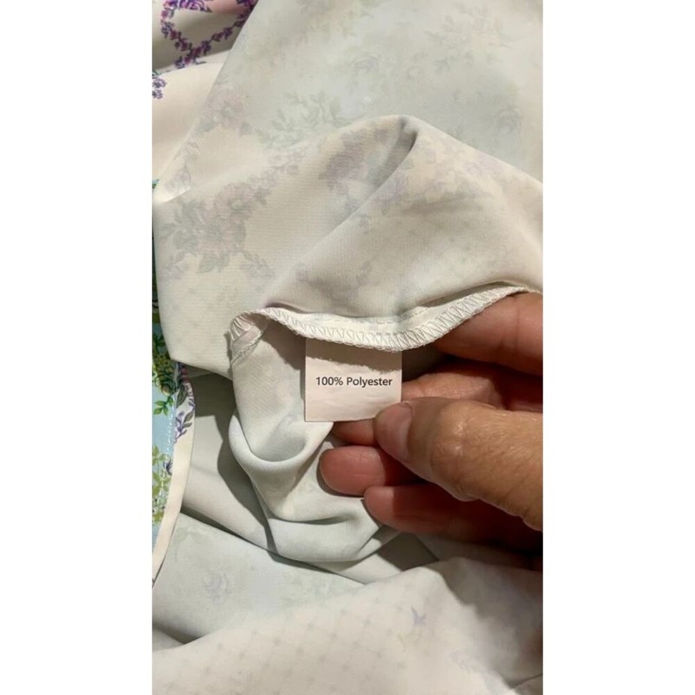 Blouse - Picture 4 of 6